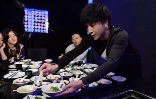 娱乐圈吃瓜节视频,揭秘明星幕后故事